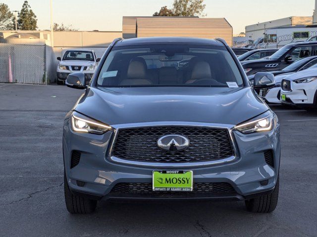 2025 INFINITI QX50 Luxe