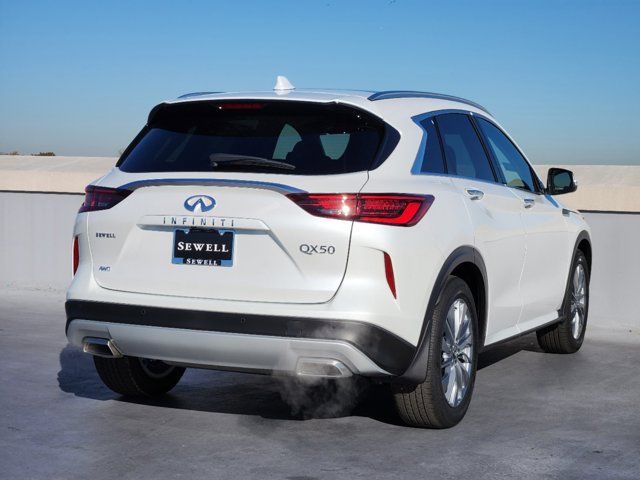 2025 INFINITI QX50 Luxe