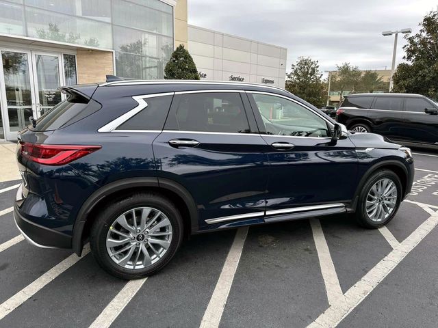 2025 INFINITI QX50 Luxe