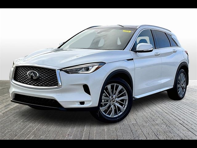 2025 INFINITI QX50 Luxe