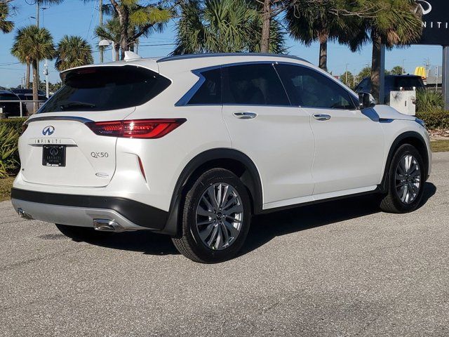 2025 INFINITI QX50 Luxe