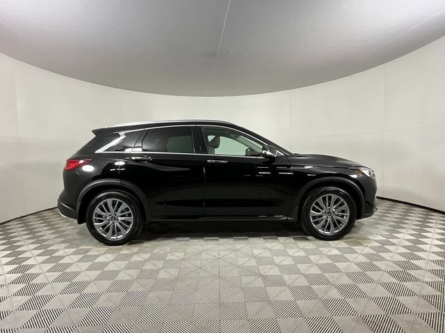 2025 INFINITI QX50 Luxe