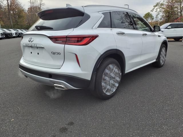 2025 INFINITI QX50 Luxe