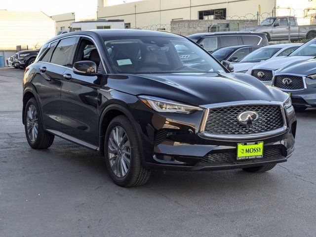 2025 INFINITI QX50 Pure