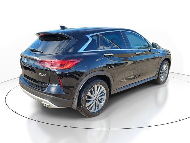 2025 INFINITI QX50 Pure