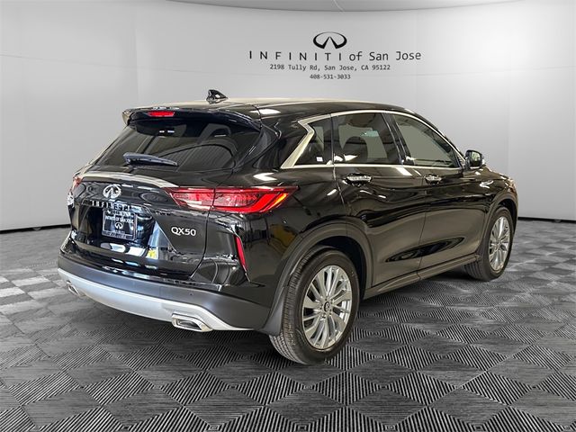 2025 INFINITI QX50 Pure