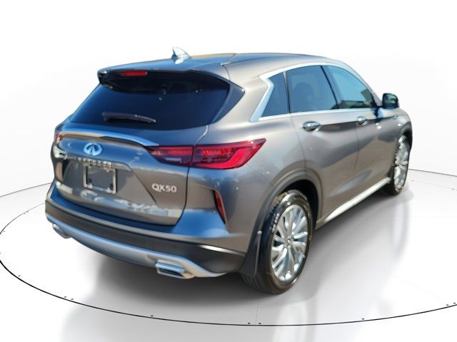 2025 INFINITI QX50 Pure