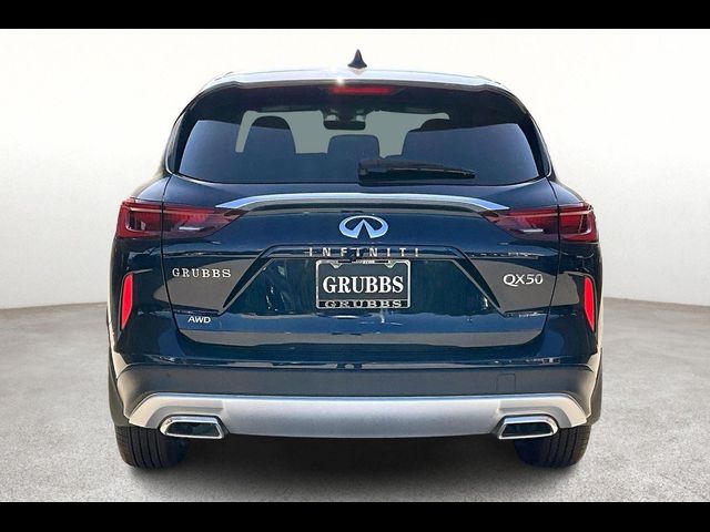 2025 INFINITI QX50 Pure