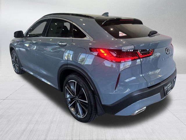 2025 INFINITI QX55 Essential