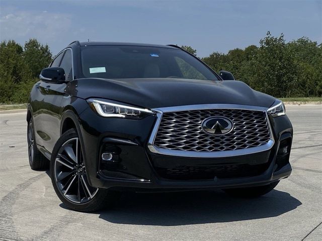 2025 INFINITI QX55 Essential