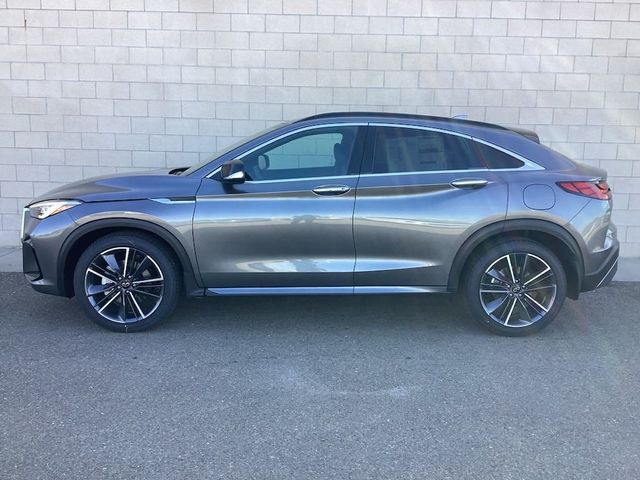 2025 INFINITI QX55 Essential