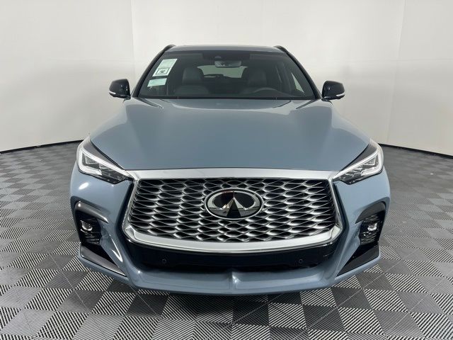 2025 INFINITI QX55 Essential