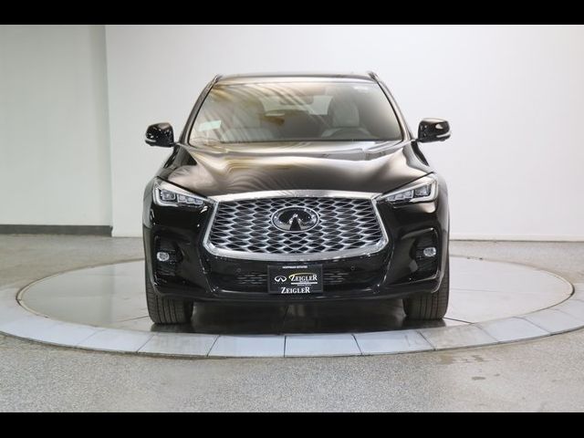 2025 INFINITI QX55 Essential