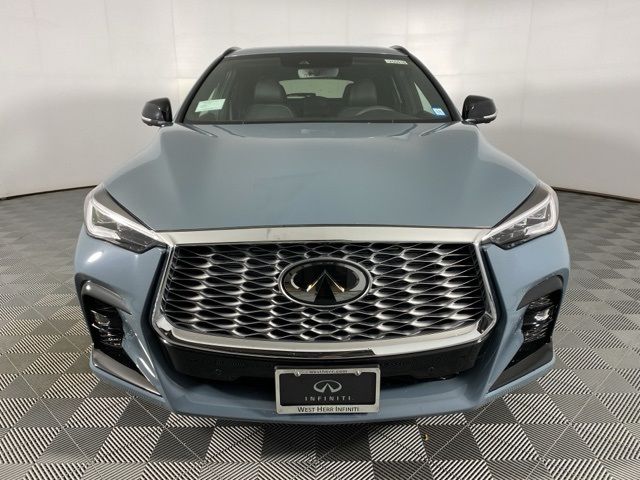 2025 INFINITI QX55 Essential