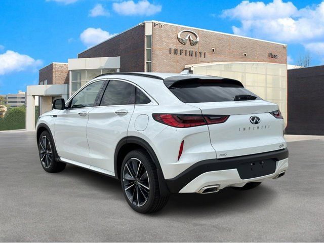 2025 INFINITI QX55 Essential