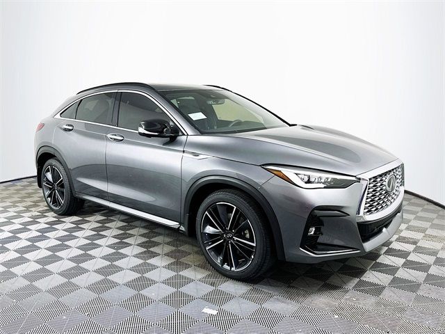 2025 INFINITI QX55 Essential