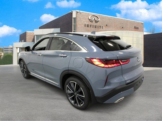 2025 INFINITI QX55 Essential