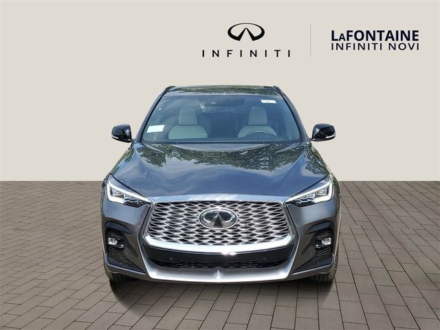 2025 INFINITI QX55 Essential