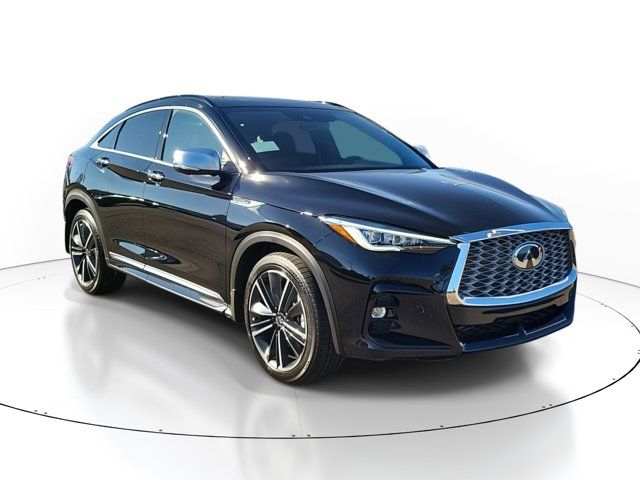 2025 INFINITI QX55 Essential