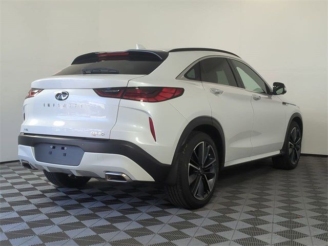 2025 INFINITI QX55 Essential