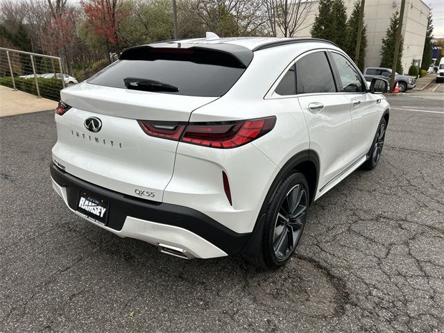 2025 INFINITI QX55 Essential