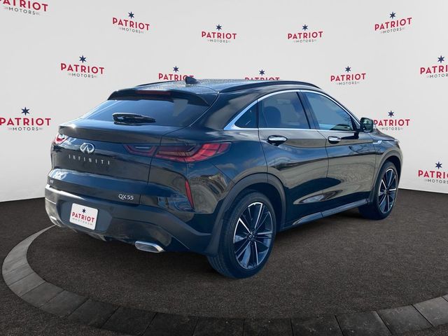 2025 INFINITI QX55 Essential