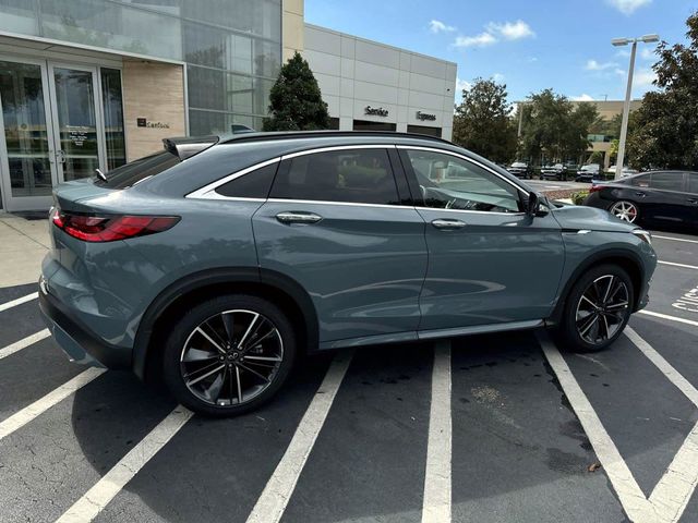 2025 INFINITI QX55 Essential