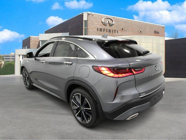 2025 INFINITI QX55 Essential