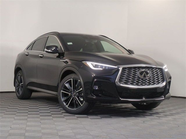 2025 INFINITI QX55 Essential