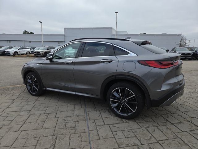 2025 INFINITI QX55 Essential