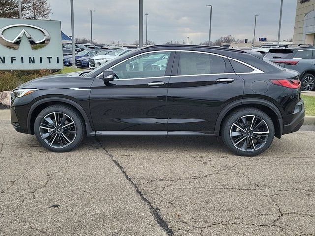 2025 INFINITI QX55 Essential