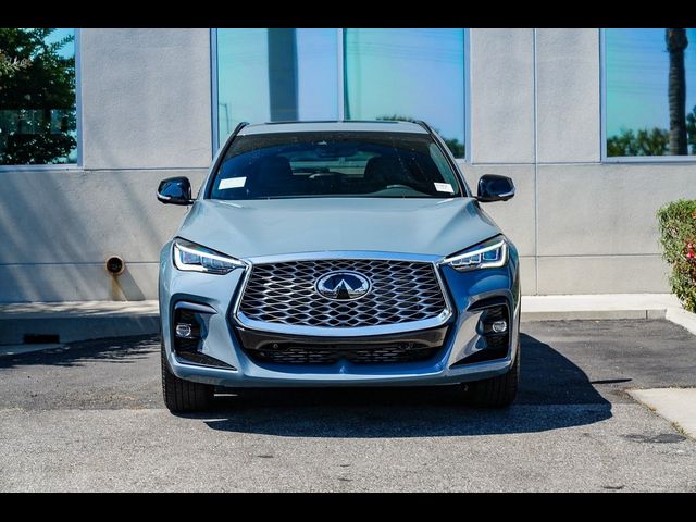 2025 INFINITI QX55 Essential