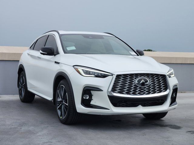 2025 INFINITI QX55 Essential