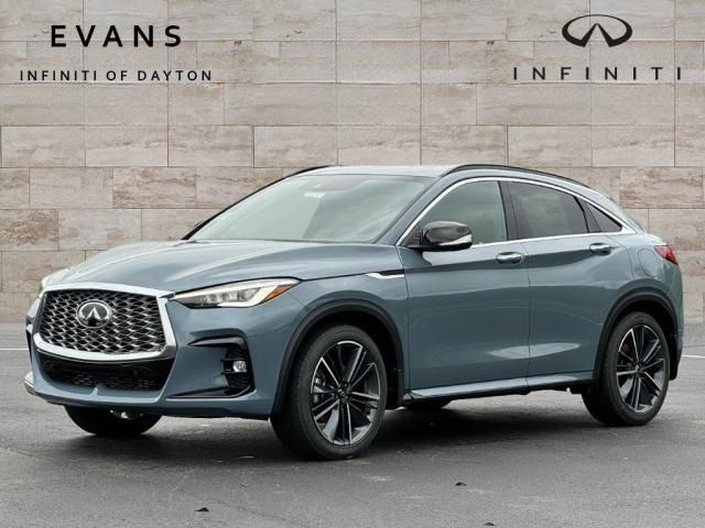 2025 INFINITI QX55 Essential