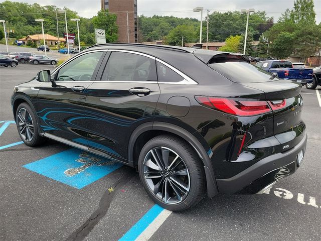 2025 INFINITI QX55 Essential