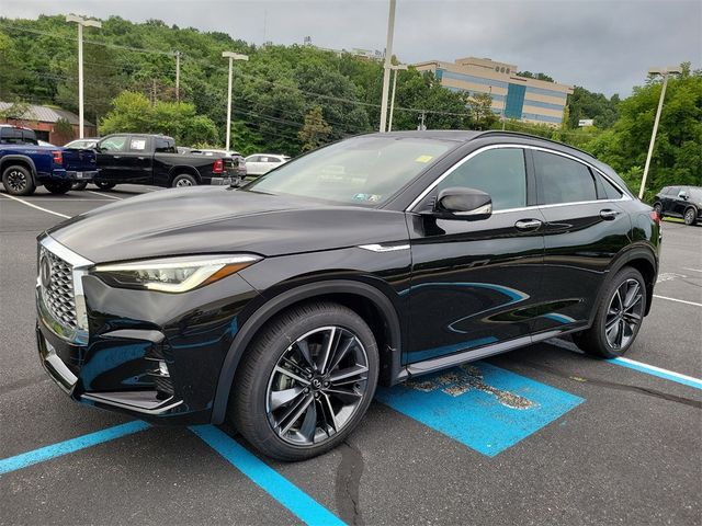 2025 INFINITI QX55 Essential