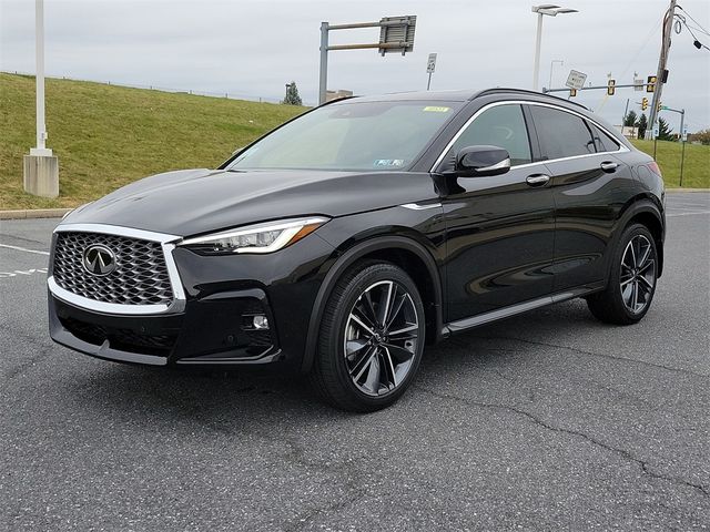 2025 INFINITI QX55 Essential