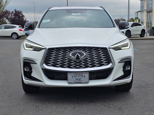 2025 INFINITI QX55 Essential