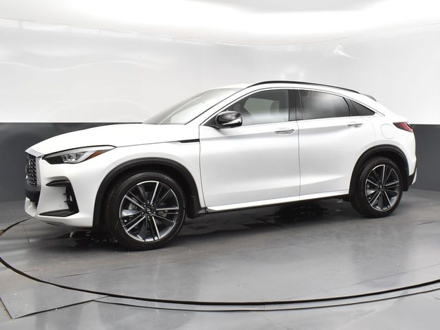 2025 INFINITI QX55 Essential