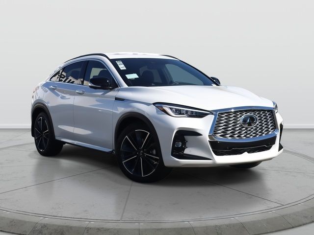 2025 INFINITI QX55 Essential