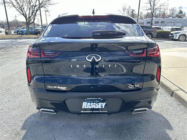 2025 INFINITI QX55 Essential