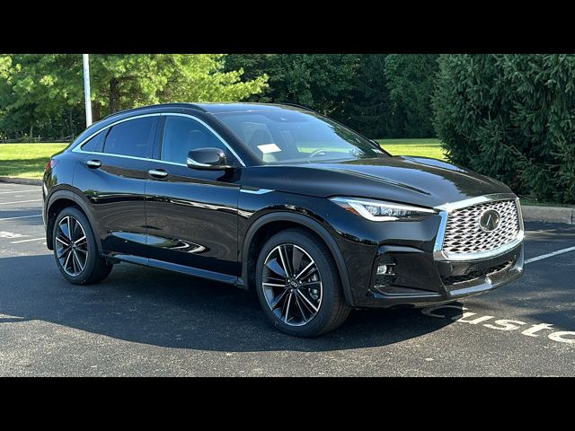 2025 INFINITI QX55 Essential