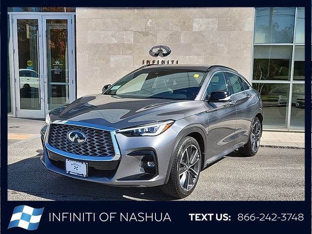 2025 INFINITI QX55 Essential