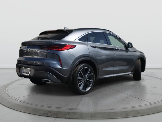 2025 INFINITI QX55 Essential