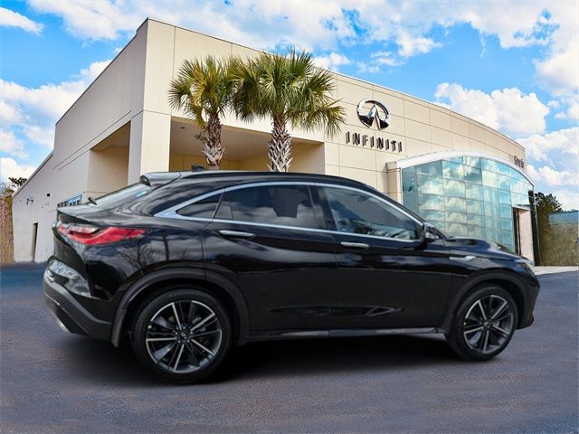 2025 INFINITI QX55 Essential