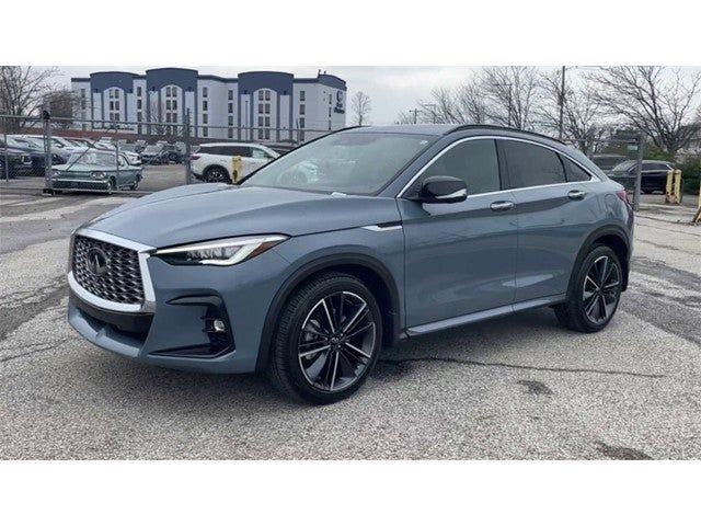 2025 INFINITI QX55 Essential
