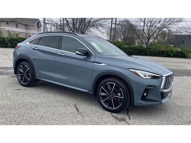 2025 INFINITI QX55 Essential