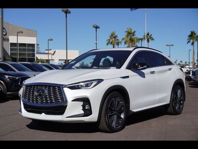 2025 INFINITI QX55 Essential