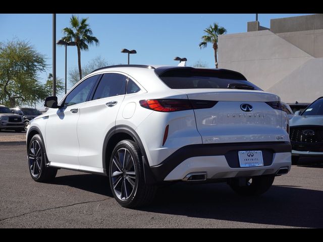 2025 INFINITI QX55 Essential