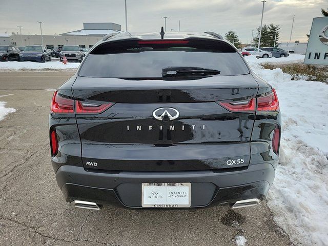 2025 INFINITI QX55 Essential